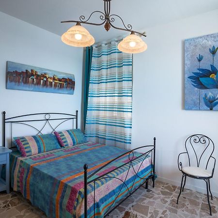 Maniace Sea View Apartment By Ortigia Apartments Сиракуза Екстериор снимка